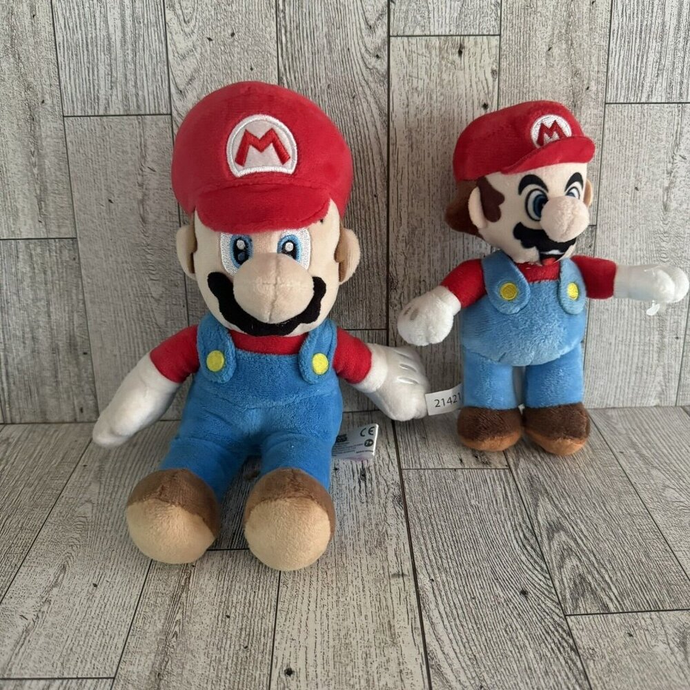 Super Mario Plush Lot Of 2 Nintendo Super Mario plush toys dolls